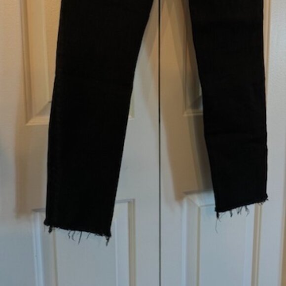 DENIM FORUM Lola High Rise Crop Jean - Picture 6 of 6